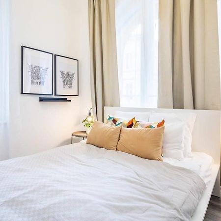 Extra Central Mini Studio - Lively Neighborhood บูดาเปสต์ ภายนอก รูปภาพ